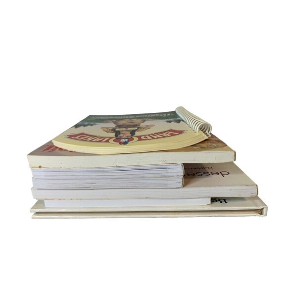 Land O Lakes Recipe Collection Set of 7 Baking Cookbooks Bundle Cookies Desserts - Picture 12 of 12